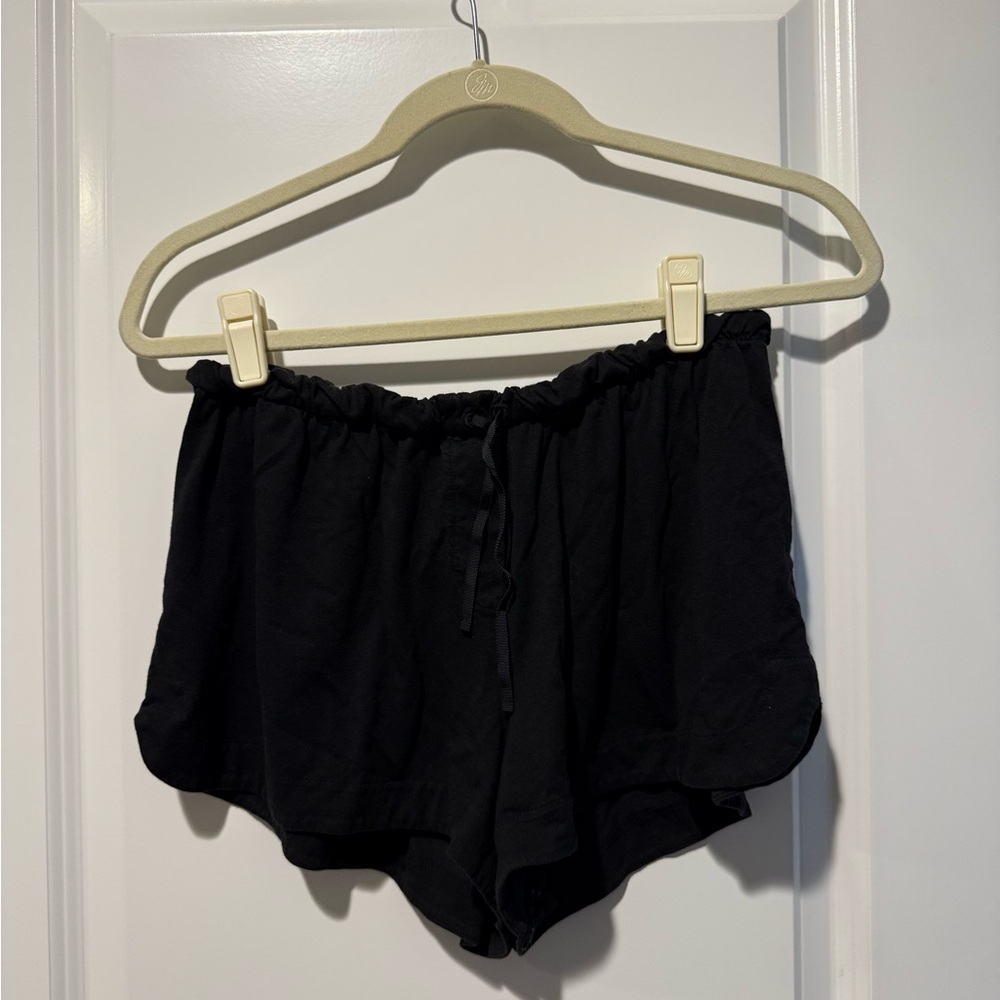 Cuyana Black Women's Lounge Shorts